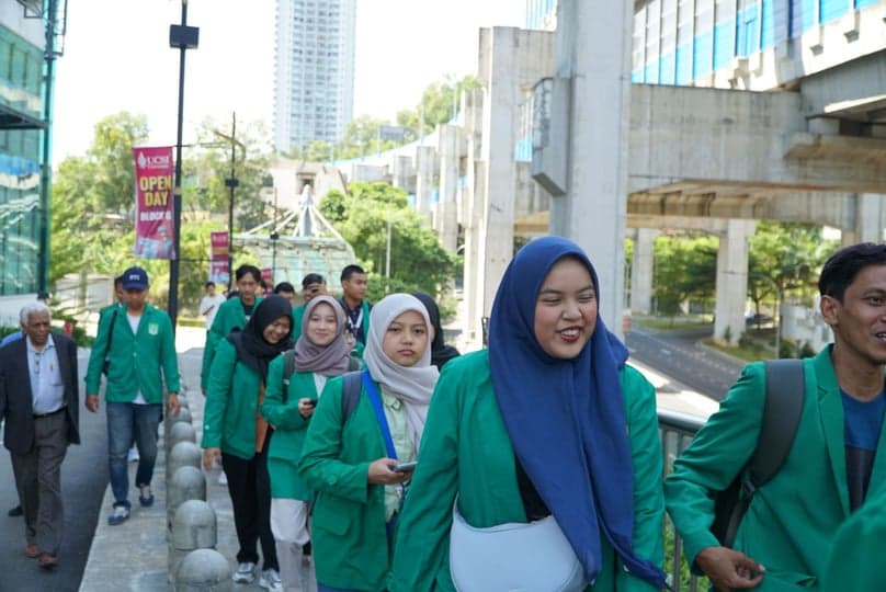 Goes to Malaysia HIMASI 2024 - 10
