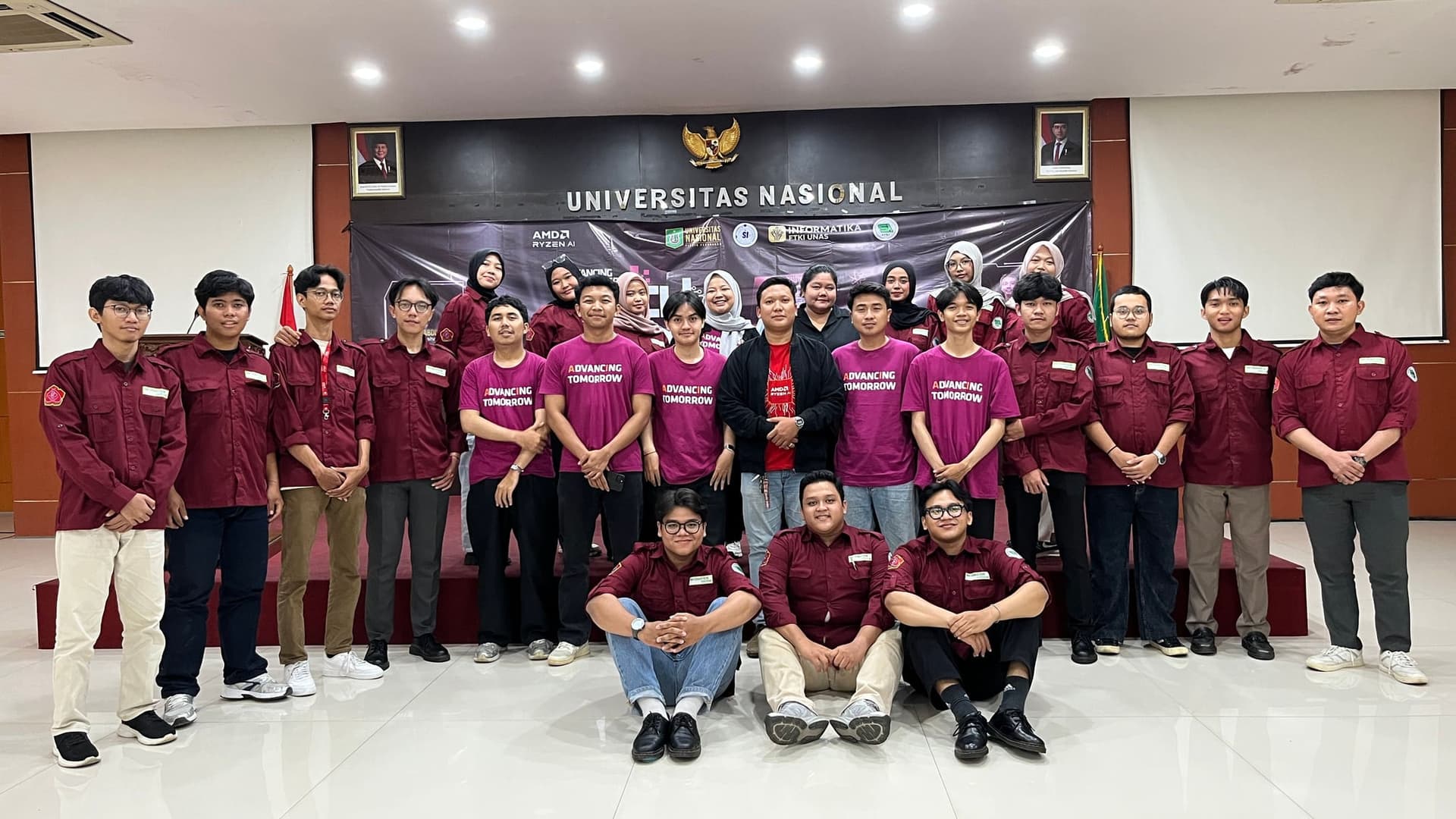 Seminar Kolaborasi AMD Ryzen AI HIMASI 2025 - 5